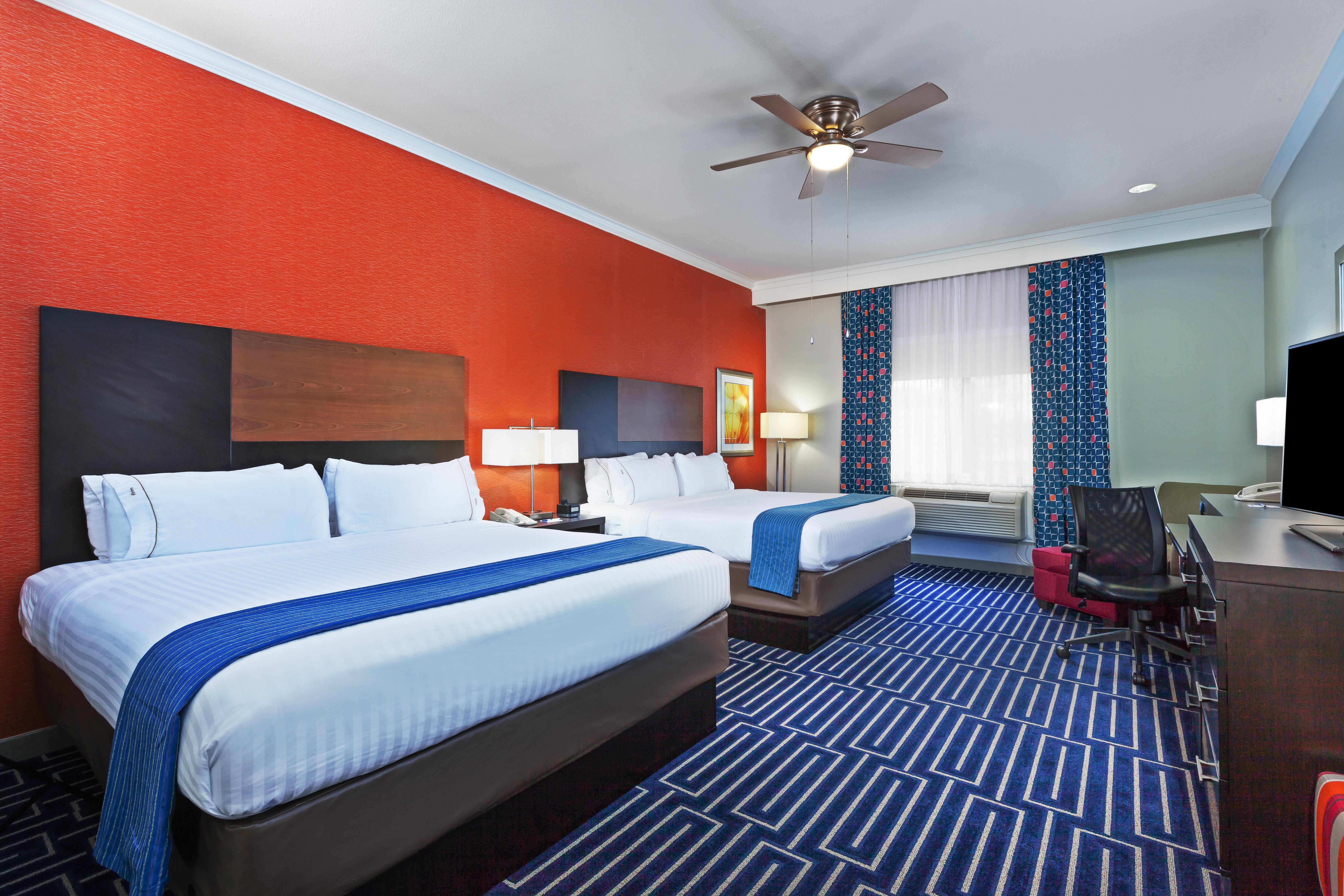 Holiday Inn Express & Suites Houston East By Ihg Exterior foto