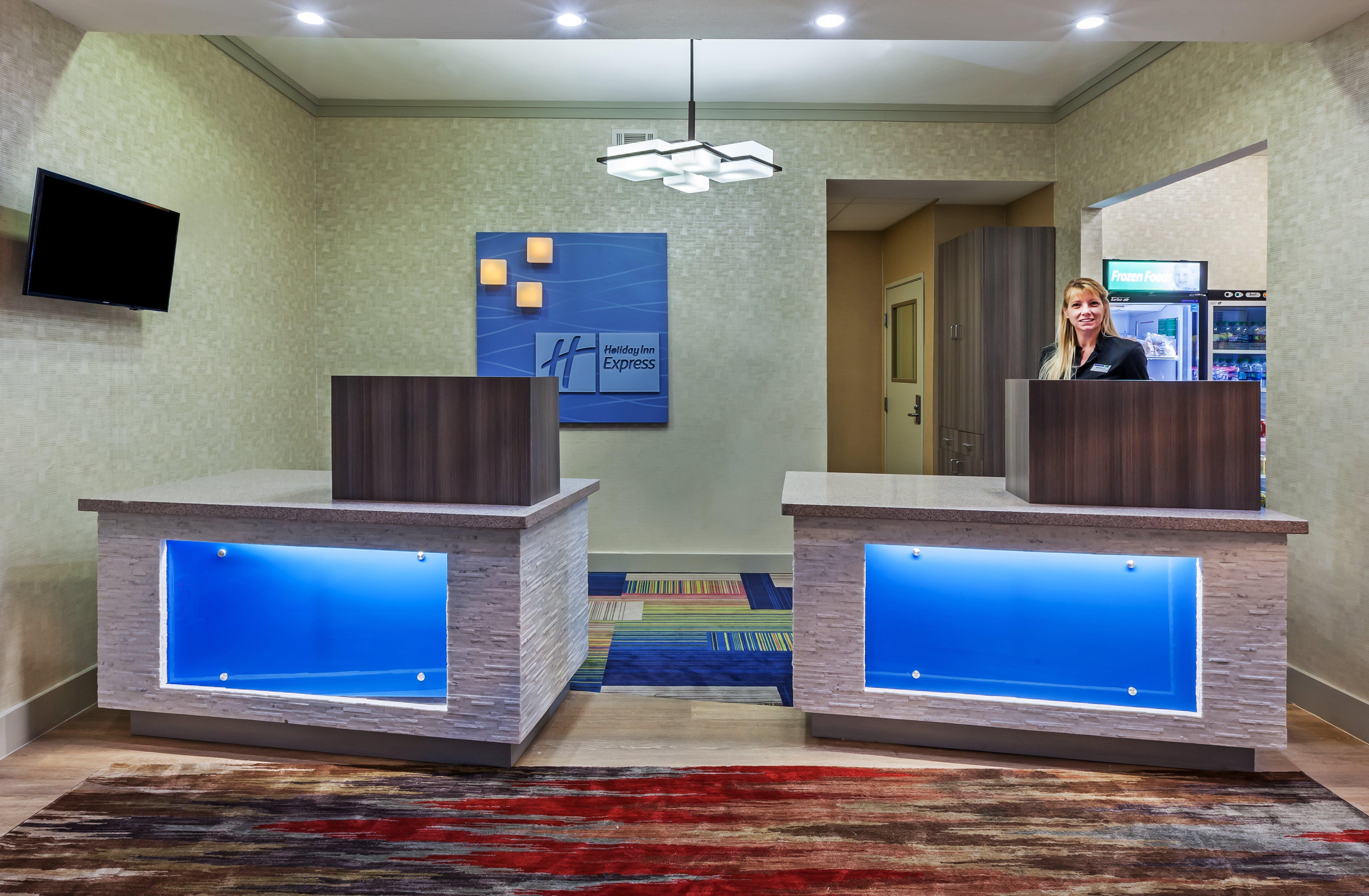 Holiday Inn Express & Suites Houston East By Ihg Exterior foto