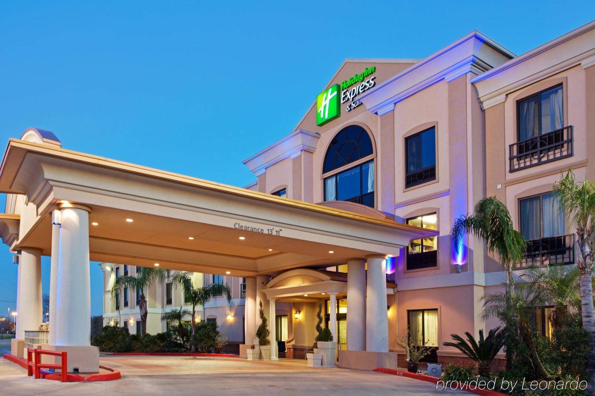 Holiday Inn Express & Suites Houston East By Ihg Exterior foto