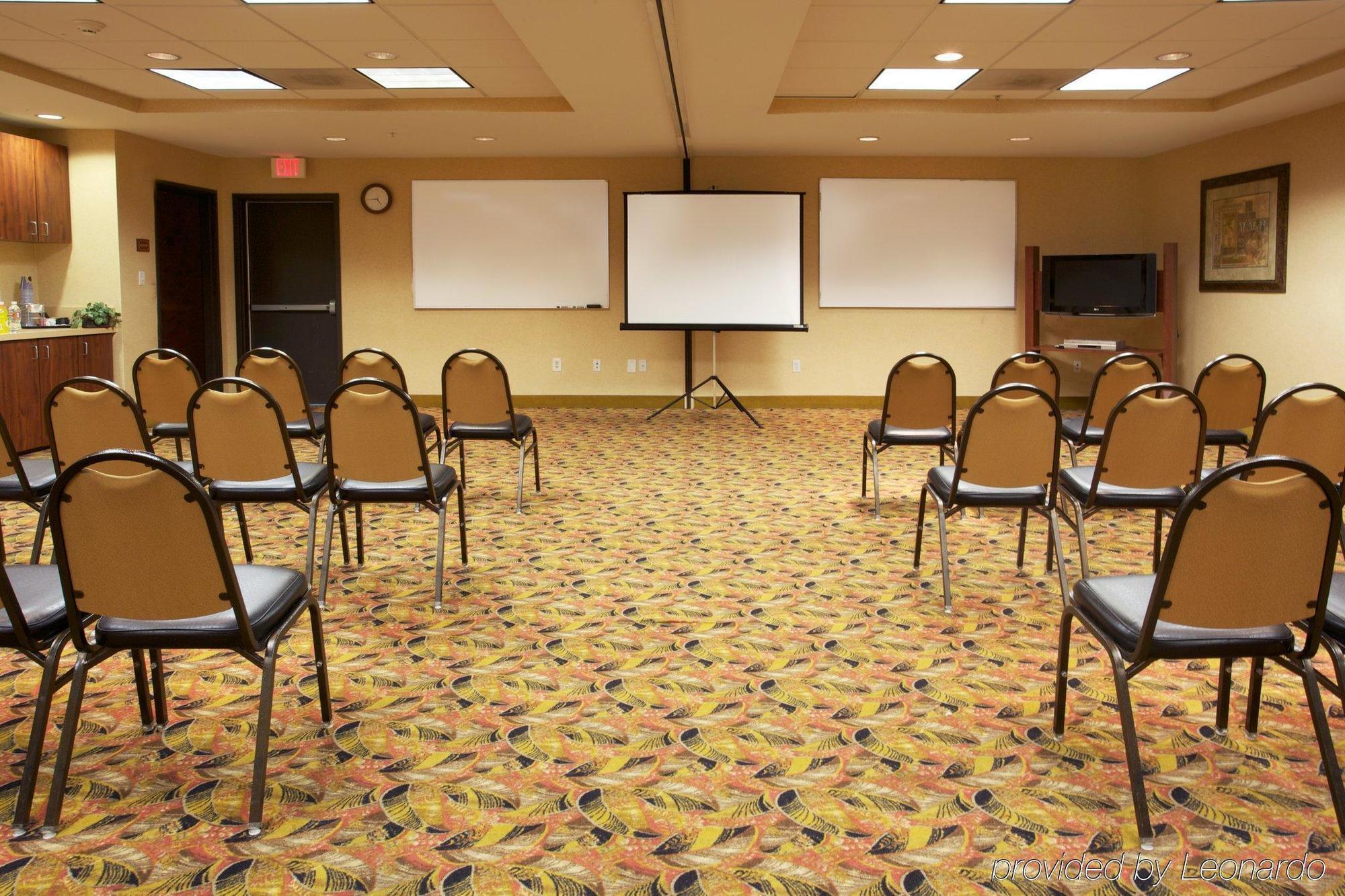 Holiday Inn Express & Suites Houston East By Ihg Einrichtungen foto