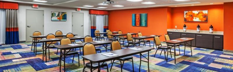 Holiday Inn Express & Suites Houston East By Ihg Exterior foto