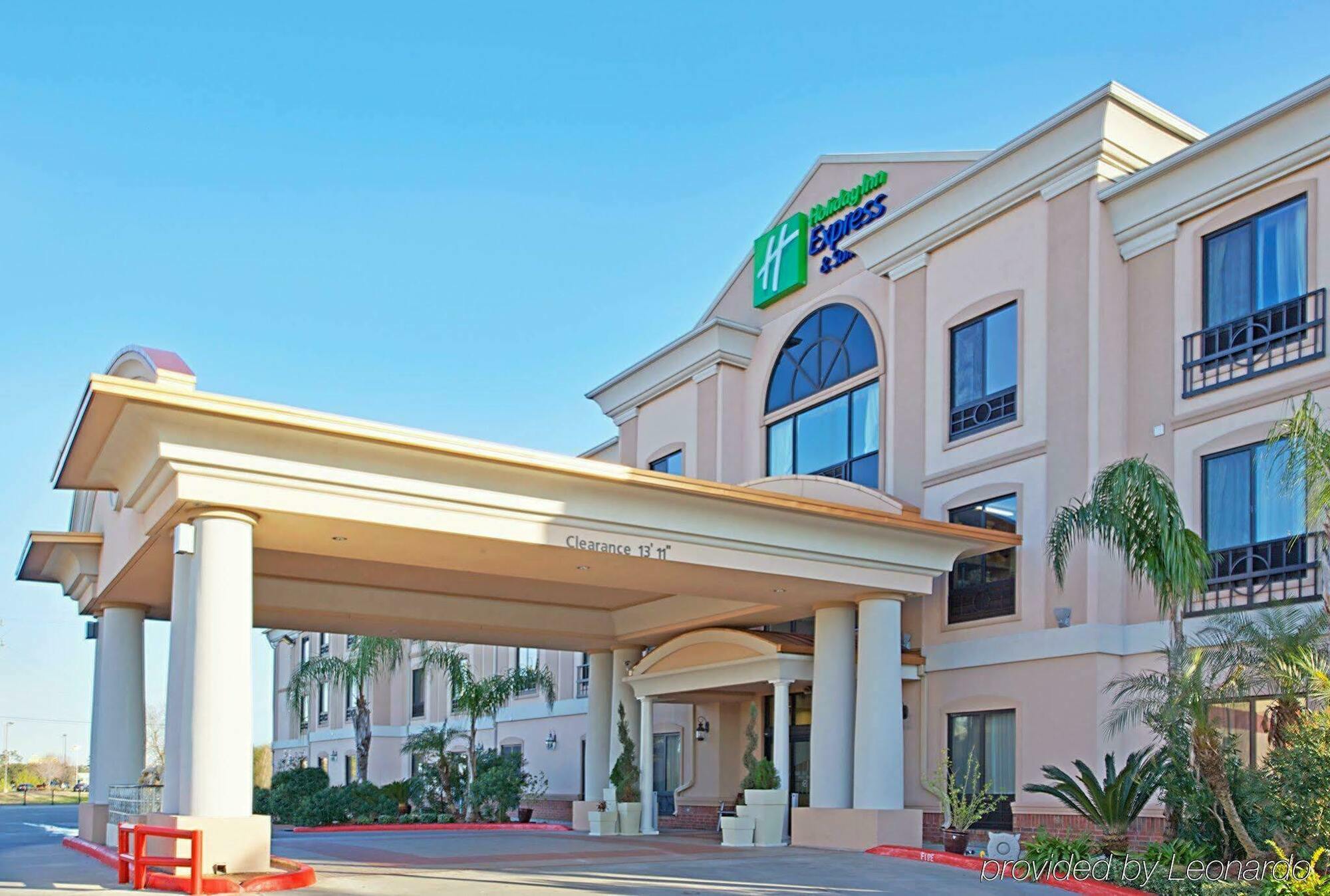 Holiday Inn Express & Suites Houston East By Ihg Exterior foto
